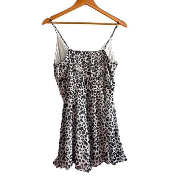 Leopard print romper - Picture 3 of 6